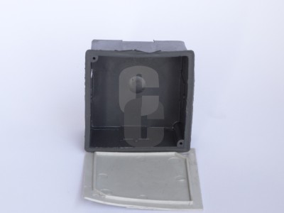 Разклонителна кутия 8х8                                                                                                                                                                                                                                                                                     